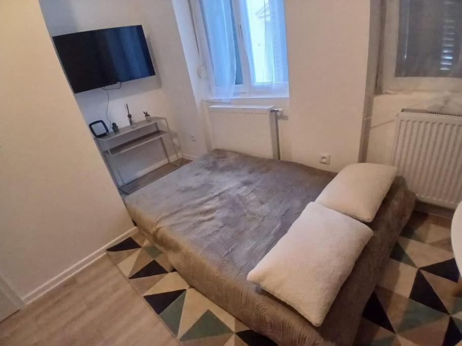 Appartement F1 Orchidee Mulhouse Kültér fotó
