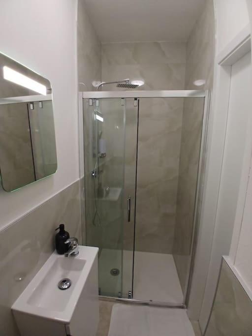 Appartement F1 Orchidee Mulhouse Kültér fotó